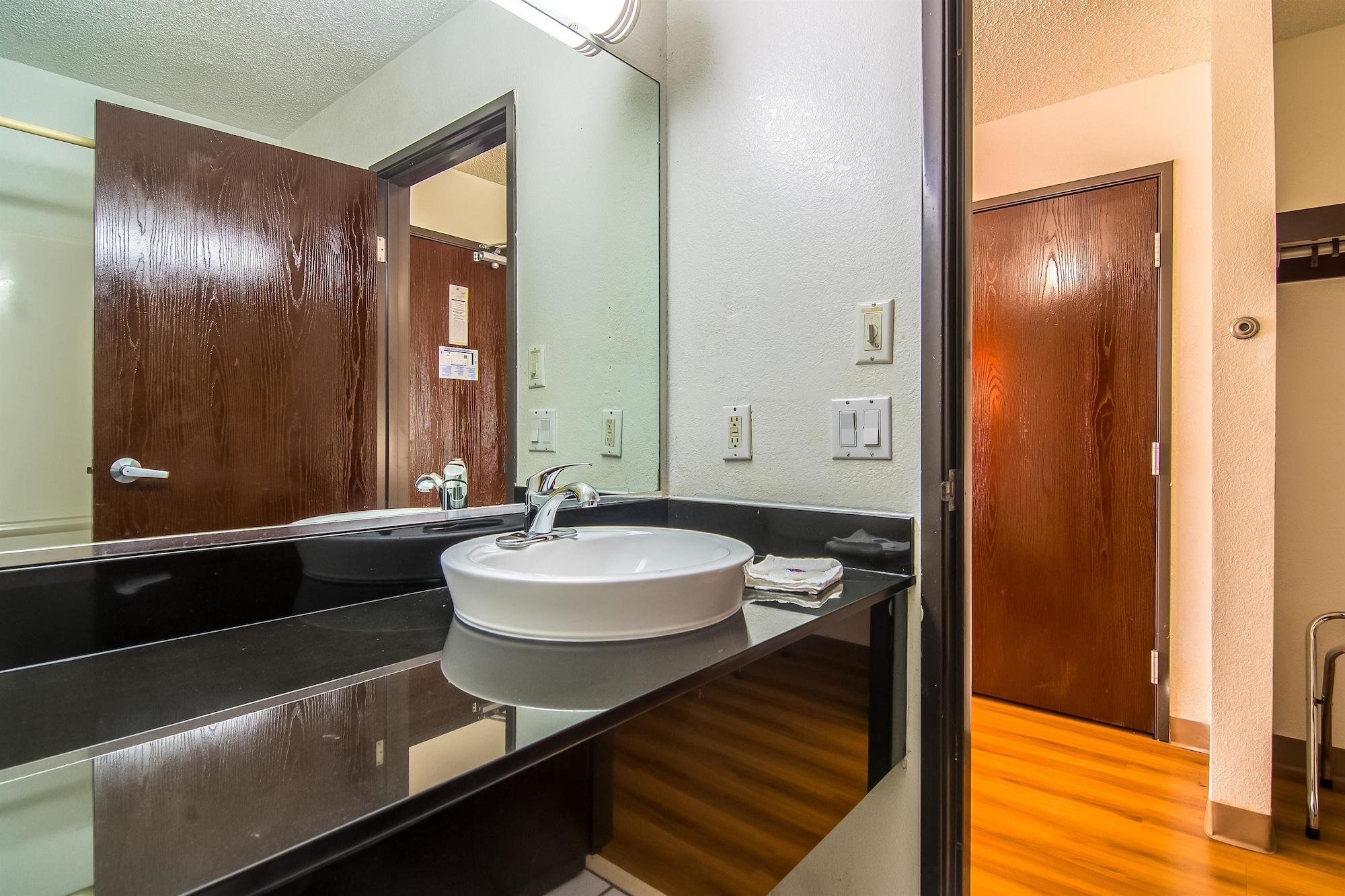 Motel 6-Dallas, Tx - North - Richardson Bagian luar foto