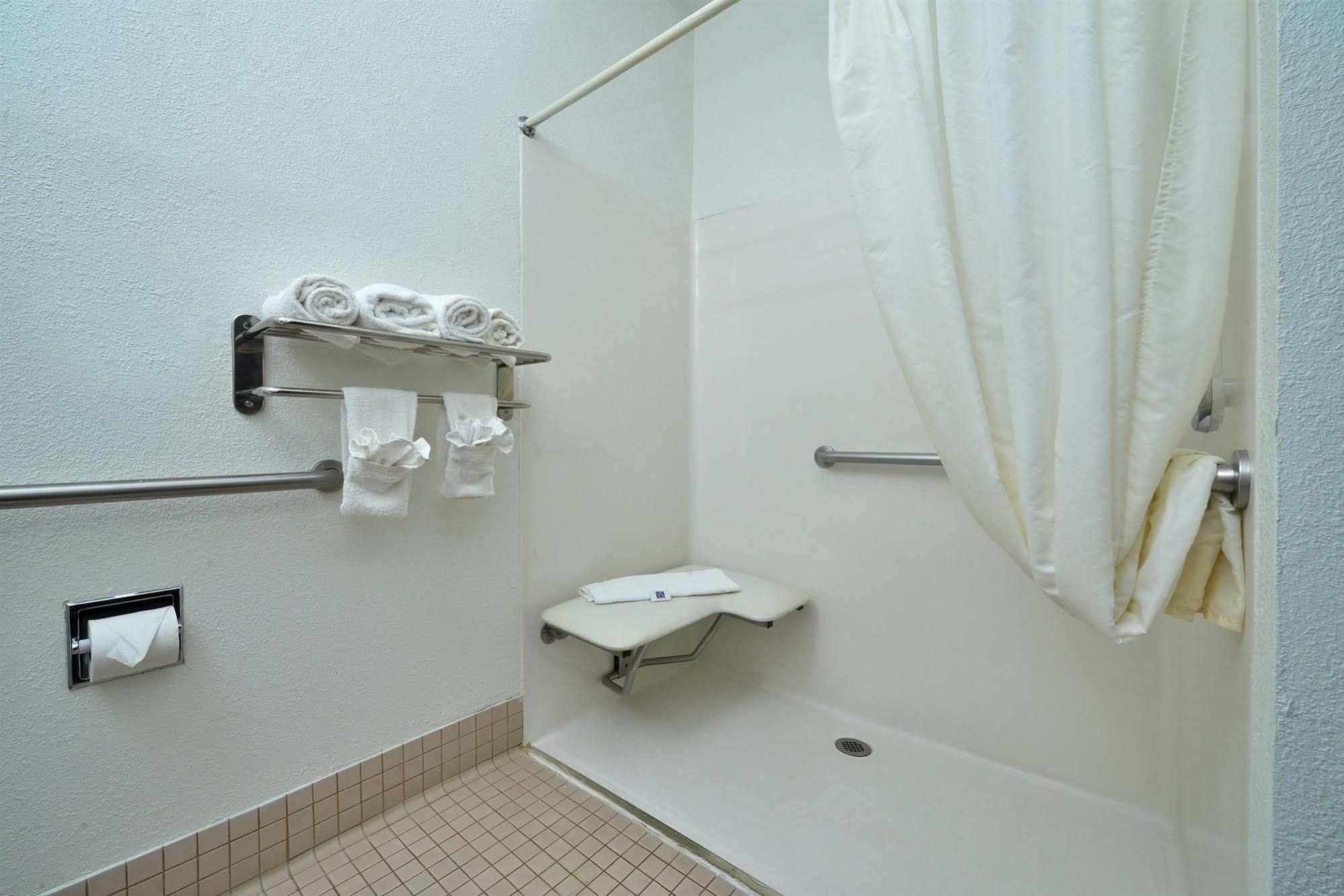 Motel 6-Dallas, Tx - North - Richardson Bagian luar foto